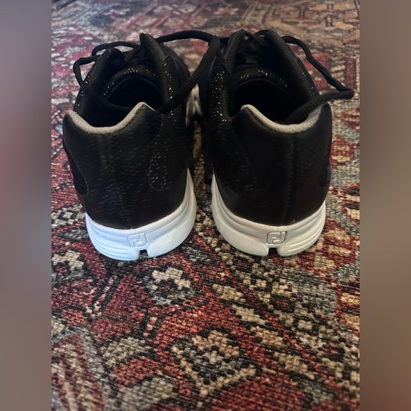 Men’s FootJoy/FJ Golf SuperLites, Black size 9M - Picture 8 of 10